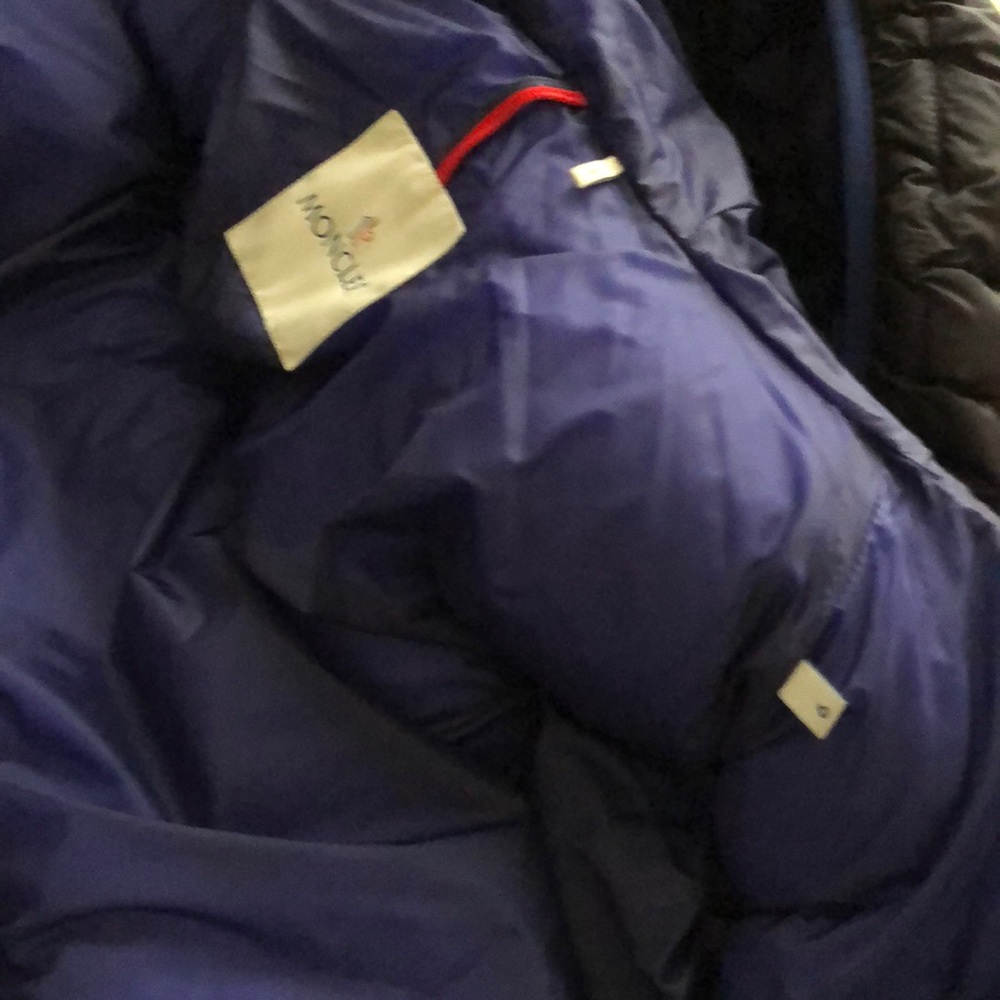 Jacket - Picture 3 of 4